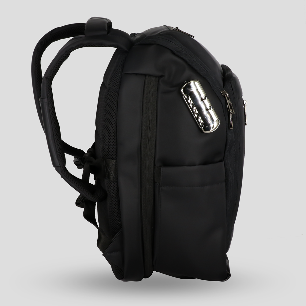 GRIPP Python Backpack upto 16" for Laptop/MacBook - Black